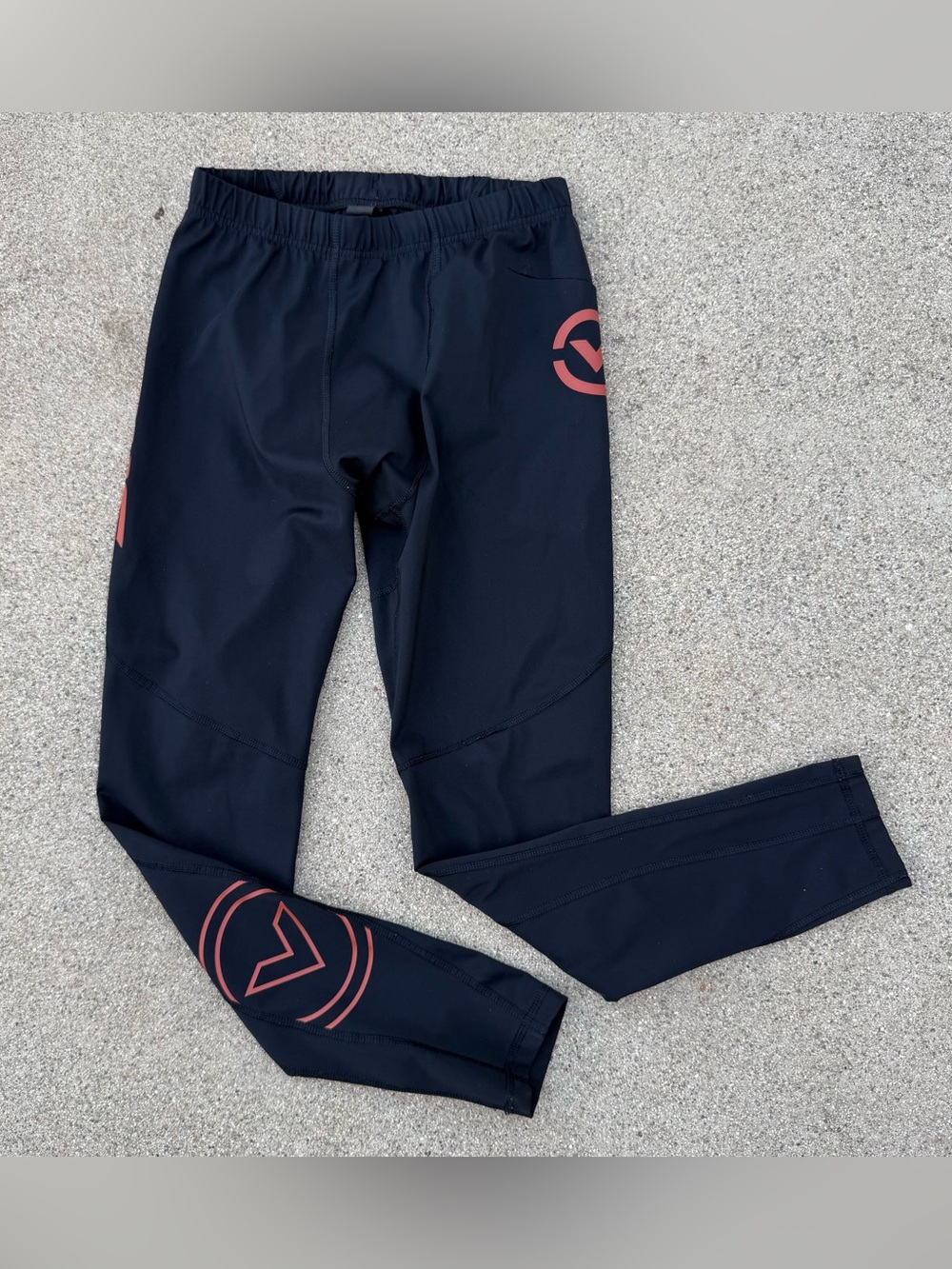 Virus Leggings mens size medium preowned